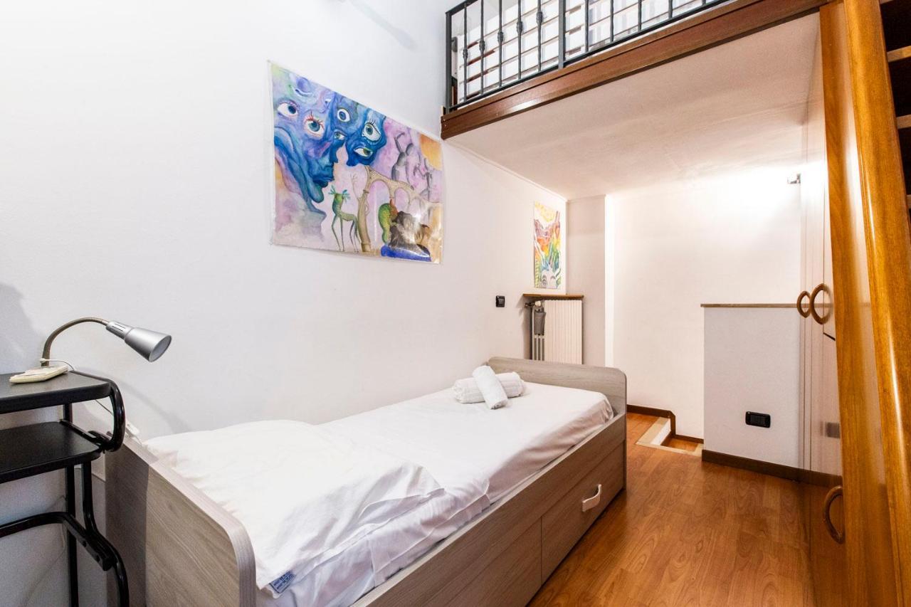 Extensive Terrace Navigli Toy Artistic Apartment 米兰 外观 照片
