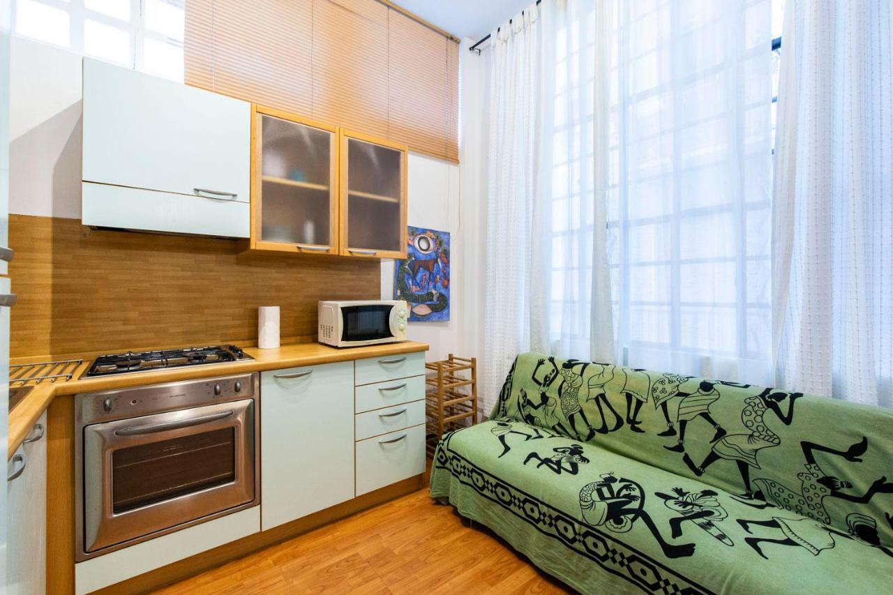 Extensive Terrace Navigli Toy Artistic Apartment 米兰 外观 照片