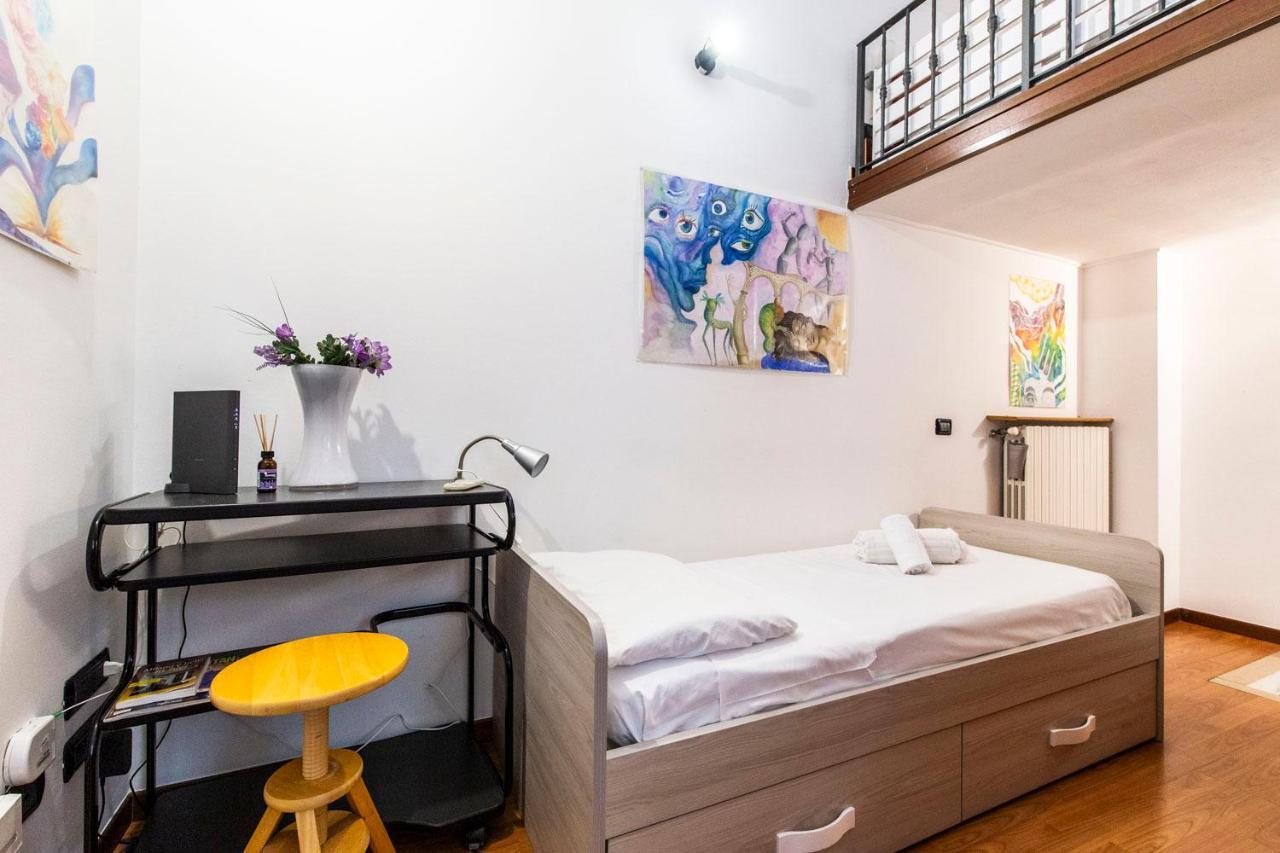 Extensive Terrace Navigli Toy Artistic Apartment 米兰 外观 照片