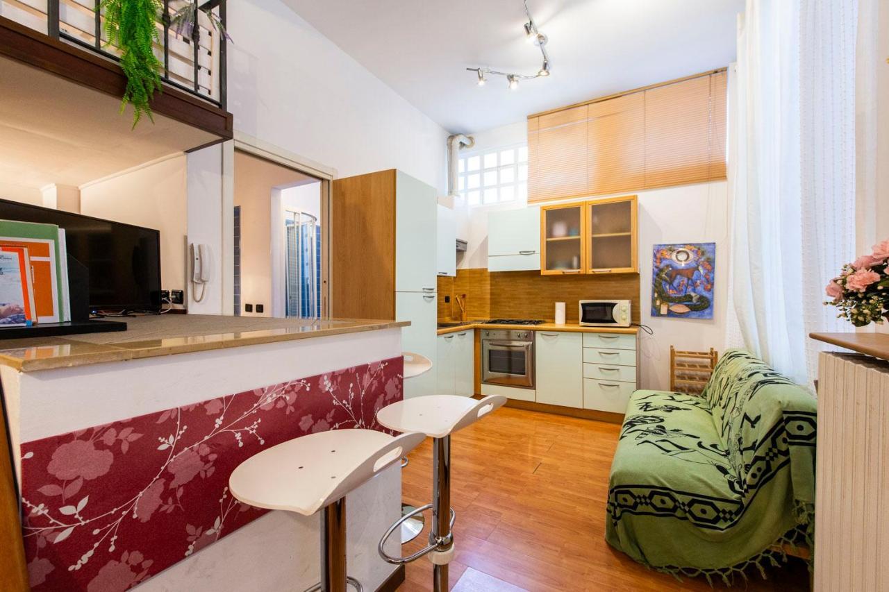 Extensive Terrace Navigli Toy Artistic Apartment 米兰 外观 照片